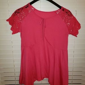 Lace pink tshirt